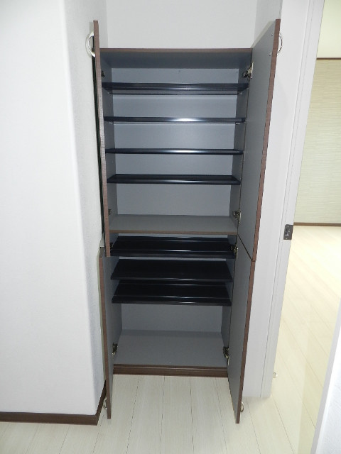 ヴァンベール宮の森Ⅲのその他