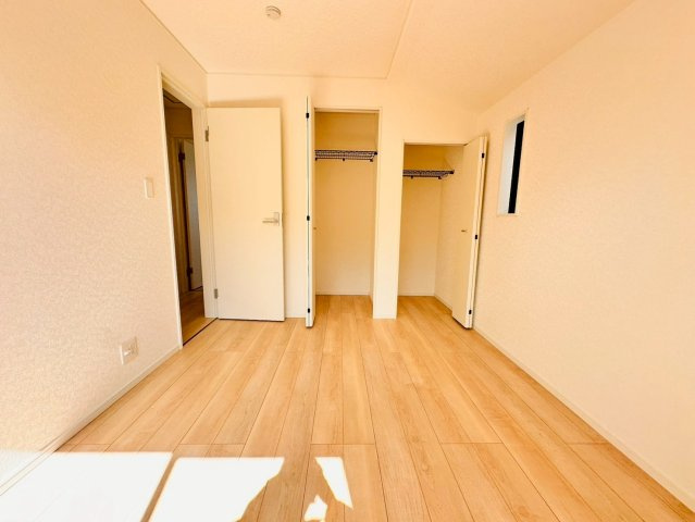 ♥♥宜野湾市上原第2-2号棟（全3棟）の洋室|現地撮影2026.4☆いつでも内覧可能です♪