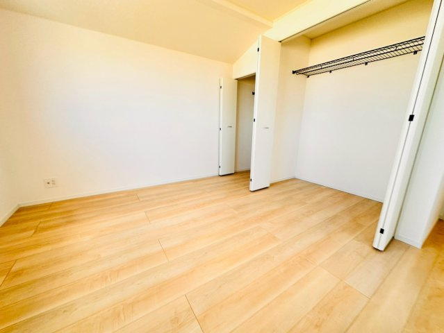 ♥♥宜野湾市上原第2-2号棟（全3棟）の洋室|現地撮影2026.4☆いつでも内覧可能です♪