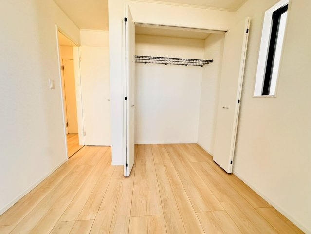 ♥♥宜野湾市上原第2-2号棟（全3棟）の洋室|現地撮影2026.4☆いつでも内覧可能です♪