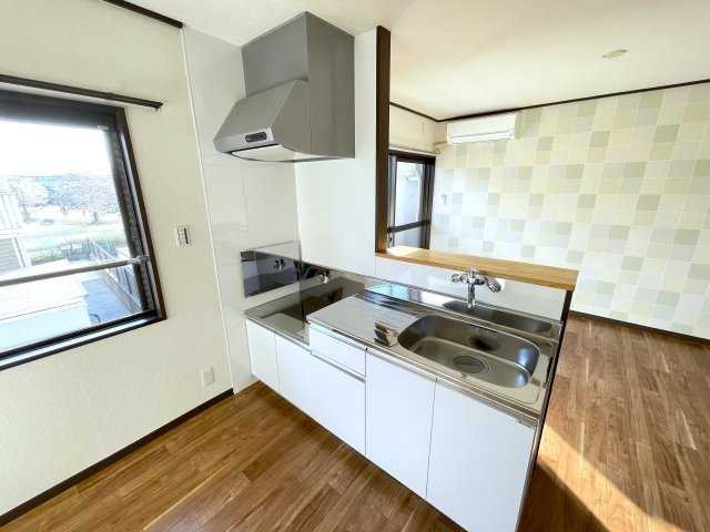 ライフタウニーB街区6号棟のキッチン