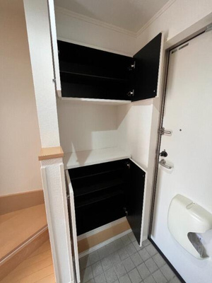 【玄関】 | ディアレンス妙蓮寺 | 別のお部屋の参考写真です