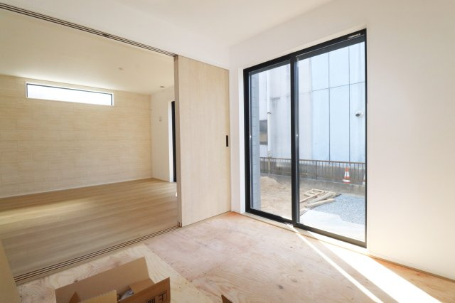 郡山市富久山町久保田字水口　　　１号棟　　　行健小学校、行健中学区の和室|これから畳が入ります