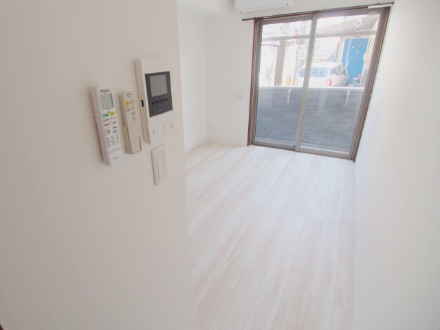 リフレスロイヤルシティⅤの居間・リビング