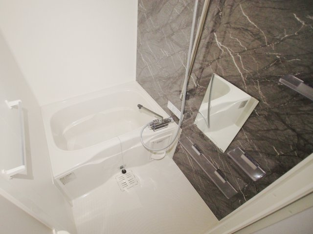 リフレスロイヤルシティⅤの浴室