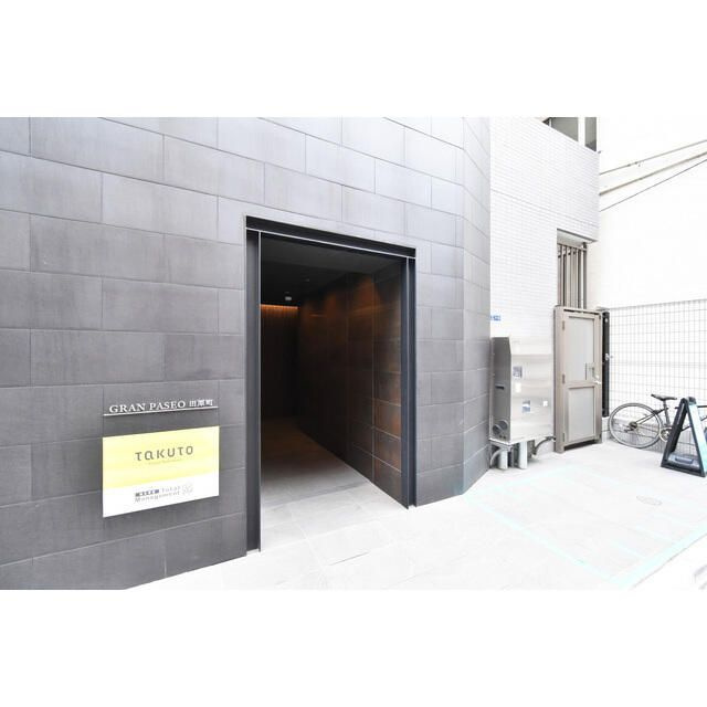ＧＲＡＮ　ＰＡＳＥＯ田原町のエントランス