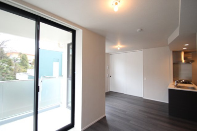 【居間・リビング】 | バースシティ溝の口コリンズ | ※同物件、他のお部屋の写真です。