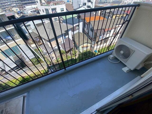 コーポラス上田のバルコニー