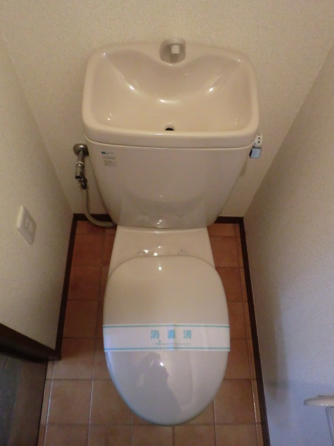 ロンウェル菊名　Ａ棟のトイレ