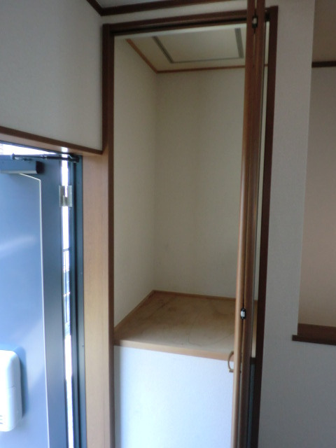 ロンウェル菊名　Ａ棟の収納|下駄箱