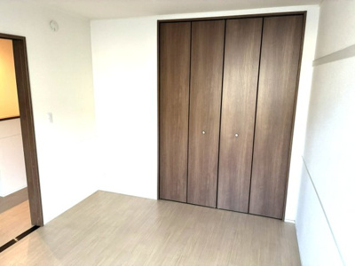 【洋室】 | Avenir Akai A棟
