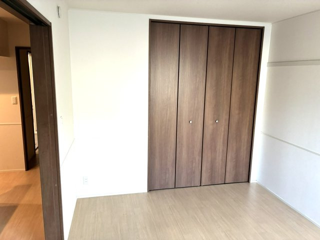 【洋室】 | Avenir Akai A棟
