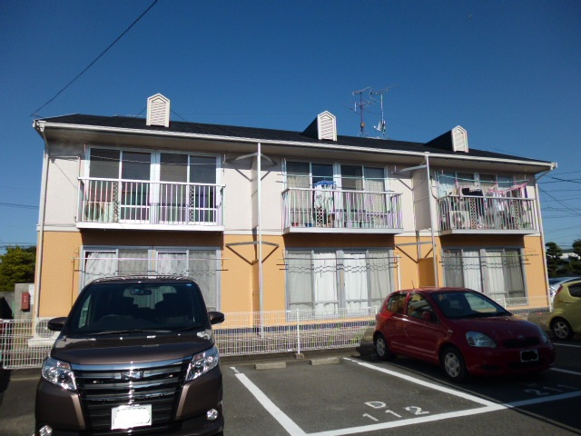 プレジール三宅B