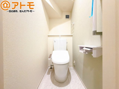 【トイレ】 | 葵区瀬名中央4丁目　新築戸建　2号棟 | 年代を問わず使いやすい洗浄機能付きのトイレ♪肌への負担をも減らせるのでお子様の敏感なお肌も安心！