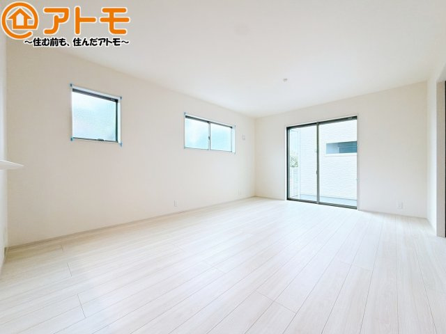 【居間・リビング】 | 葵区瀬名中央4丁目　新築戸建　1号棟