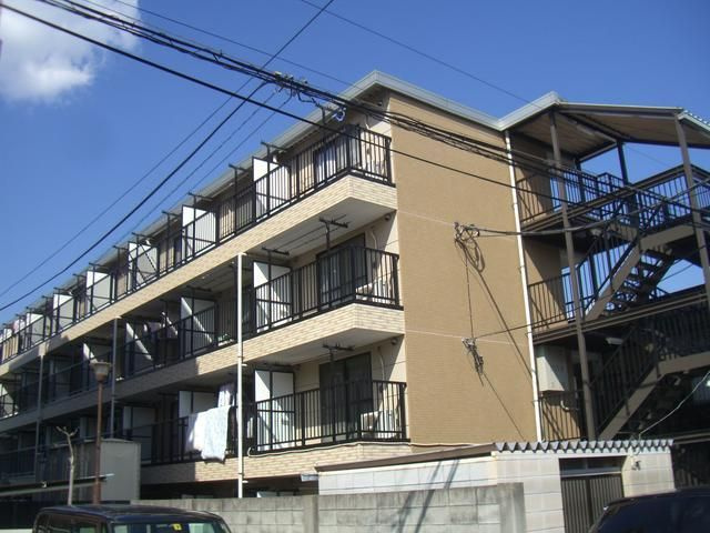 スターコート西青木の外観