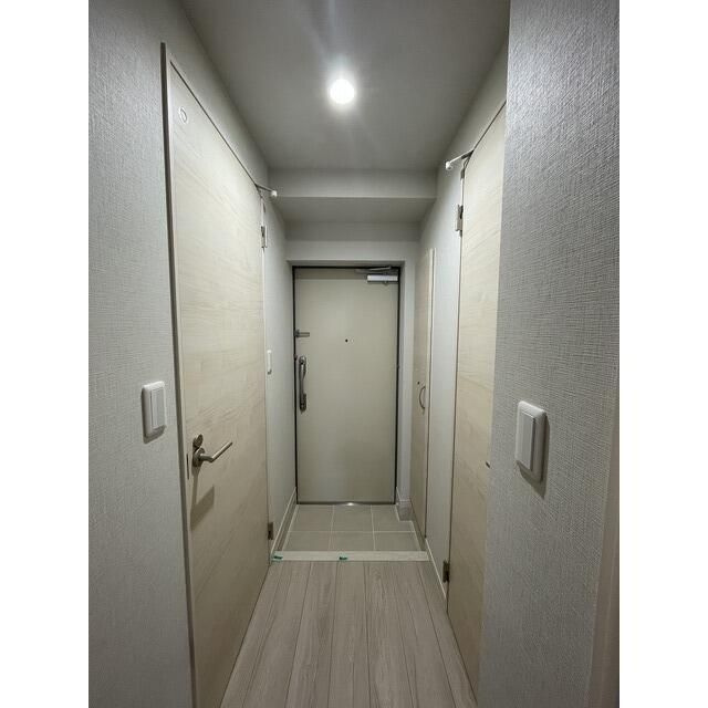 アルファコート梅島の玄関