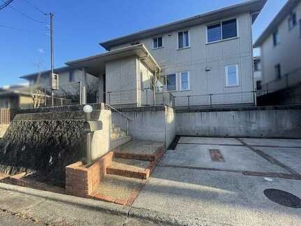 安佐北区亀山西１丁目の駐車場