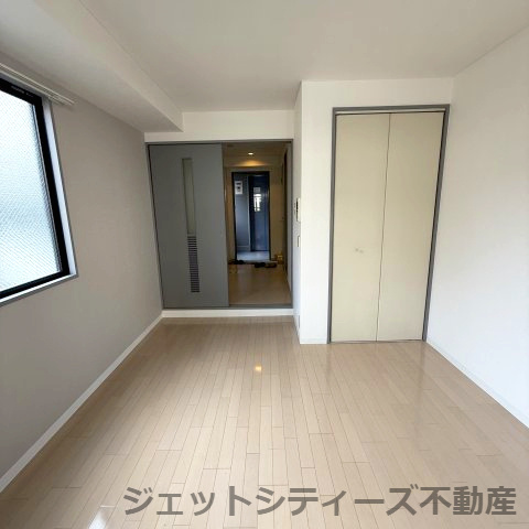 【洋室】 | カランドリエ