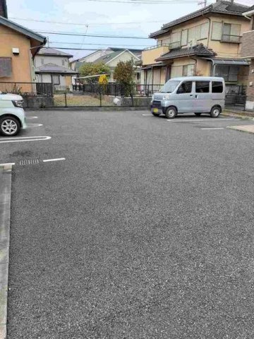【駐車場】 | ファミール２
