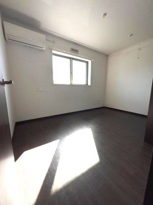 エルメゾン木下Ⅱの洋室