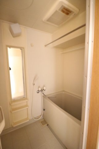 【浴室】