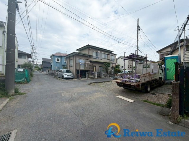新築戸建　茅ヶ崎市高田2丁目の前面道路含む現地写真