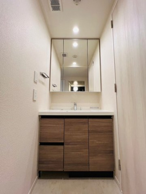 【独立洗面台】 | パークアクシス横浜山下町