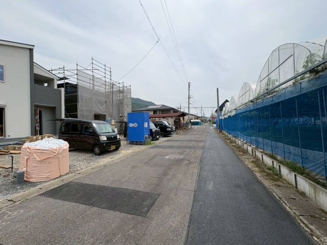 リーブルガーデン　岐阜市中川原第4　全3区画分譲の前面道路含む現地写真|「現地（2026年6月30日）撮影」　
■前面道路　
■ヤマダ不動産　株式会社リライフ