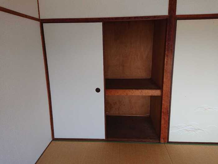 西浦マンションの収納