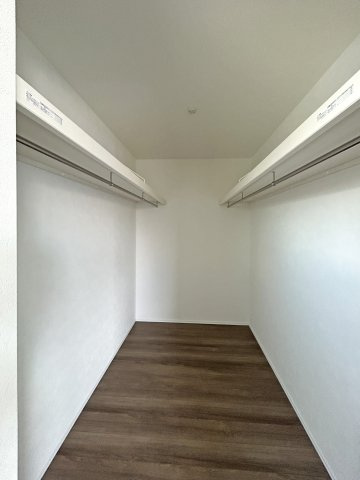 【守山区白山 2号棟】東南角地/長期優良住宅の収納