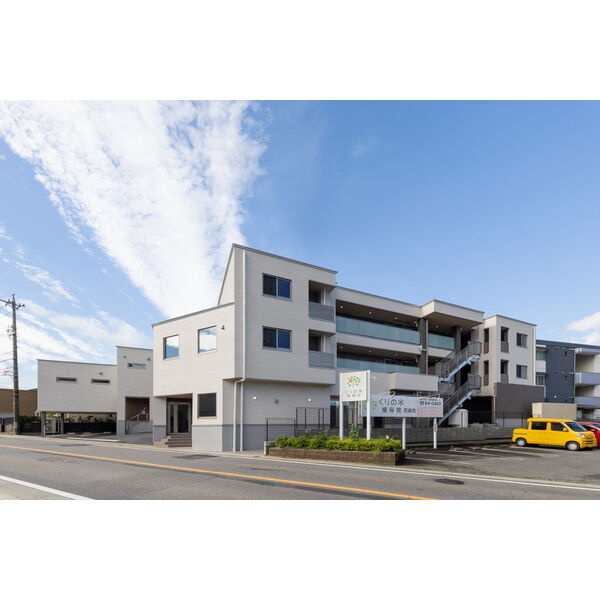 プルミエールK　岡崎市福岡町の駐車場