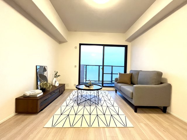 コスモワンダータウンの居間・リビング|使いやすいリビングです