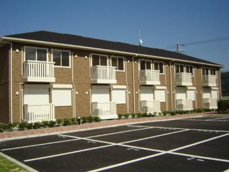 コンフォール・ヴィラ　Ｃ棟の駐車場