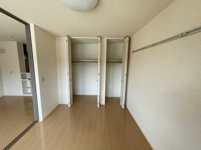 コンフォール・ヴィラ　Ｃ棟の洋室