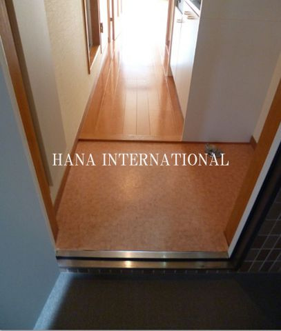 サンクチュアリ・アメージアの玄関