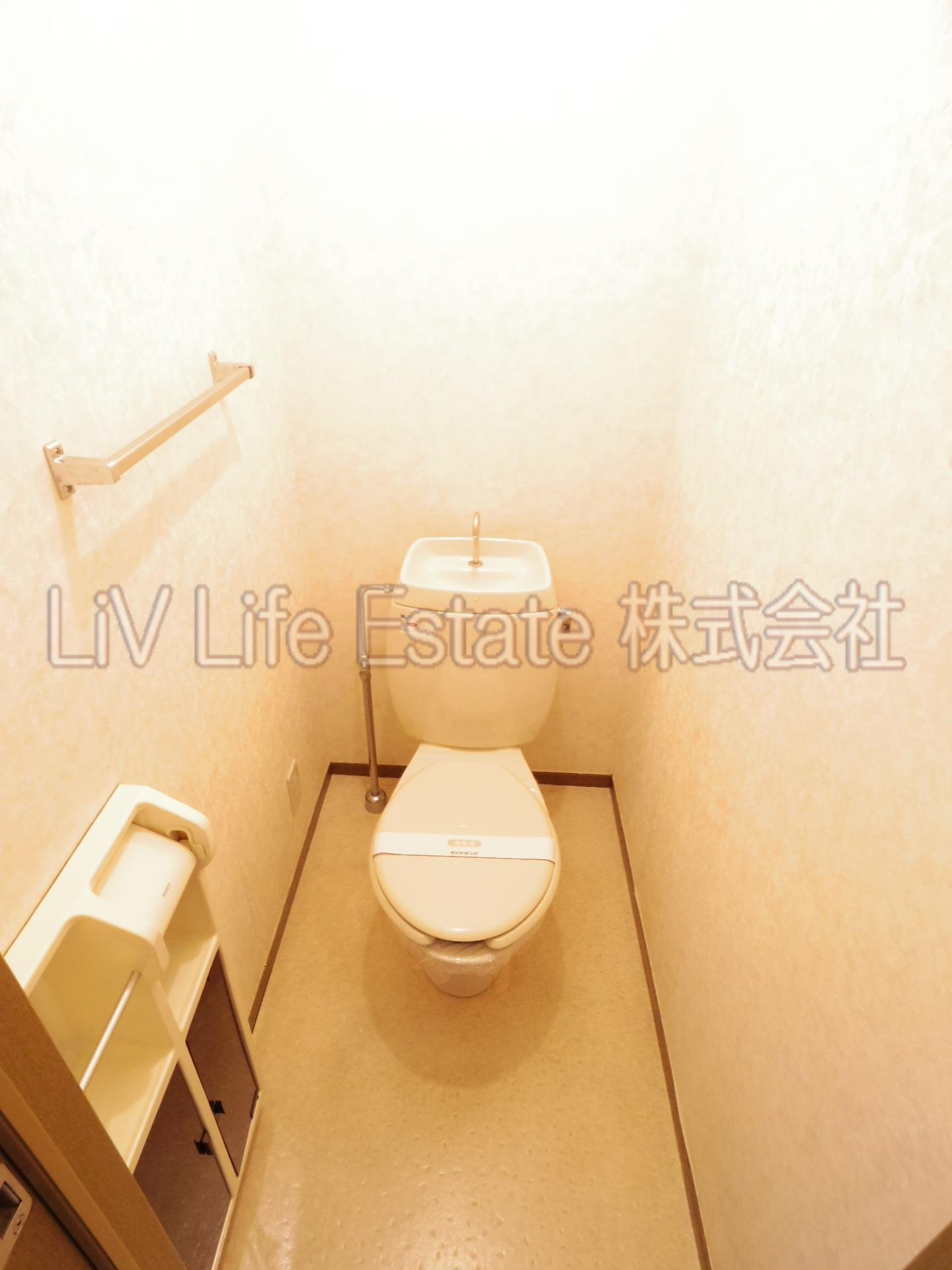 東村山市萩山町１丁目のアパートのトイレ