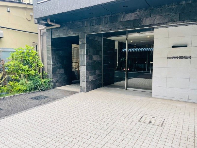 クレイシア浅草橋のエントランス