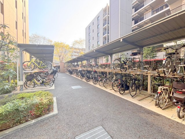 デュオヒルズ柏の駐輪場|共用部・駐輪場