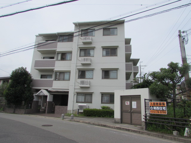 フローラル良元の外観