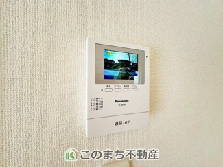 【セキュリティ】 |  LiveleGarden.S第2古河諸川　1号棟 | 同社施工物件写真。※建具やフローリング、その他仕様が異なる場合がございます。