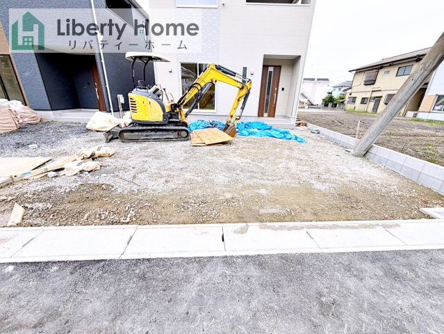 土浦市小松第7　新築戸建　3号棟の駐車場