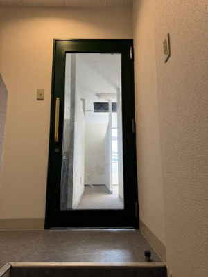 【玄関】 | サンセット三宮ビル