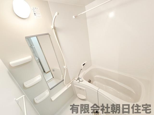 【浴室】 | メゾンコリーヌ | 落ち着いた空間のお風呂です