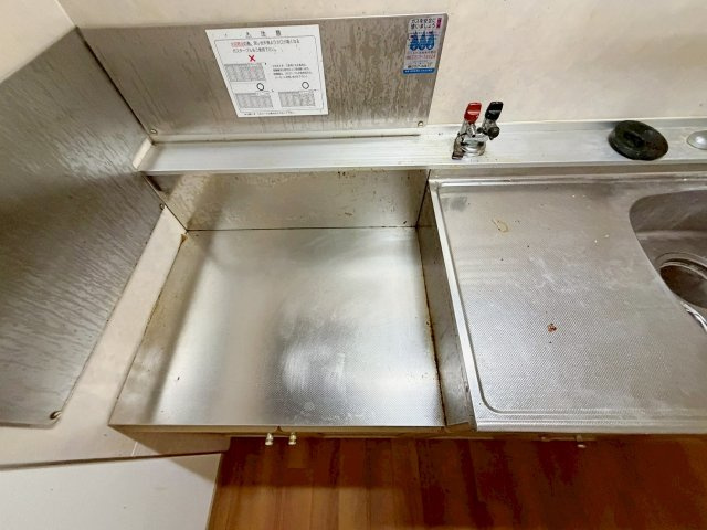 ハーモニーマンションA棟の玄関