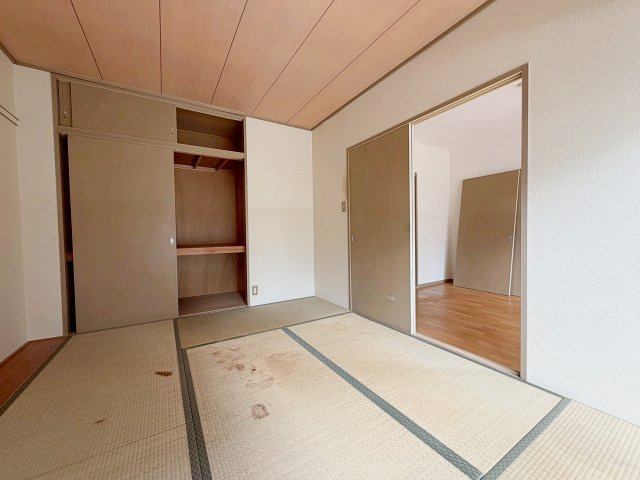 ハーモニーマンションA棟の和室