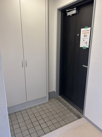 【玄関】