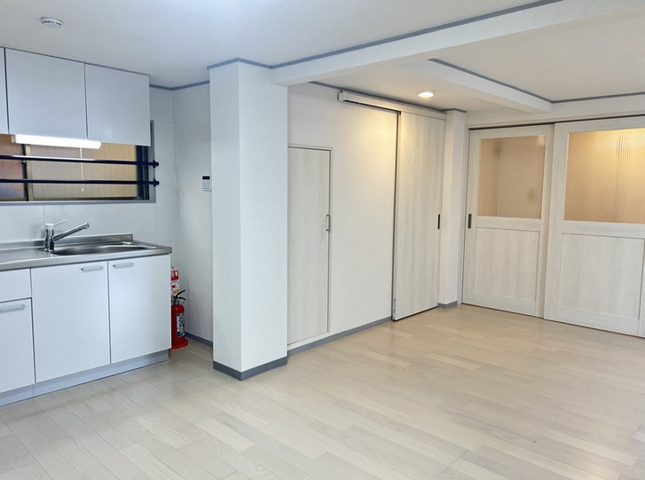 【居間・リビング】