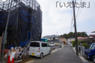 【前面道路含む現地写真】 | 【仲介手数料無料！！】川崎市麻生区千代ヶ丘4丁目　新築戸建て（全1棟）1号棟　7899万円