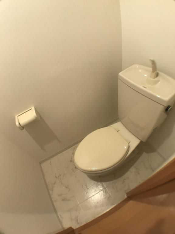 コンフォート宮町のトイレ